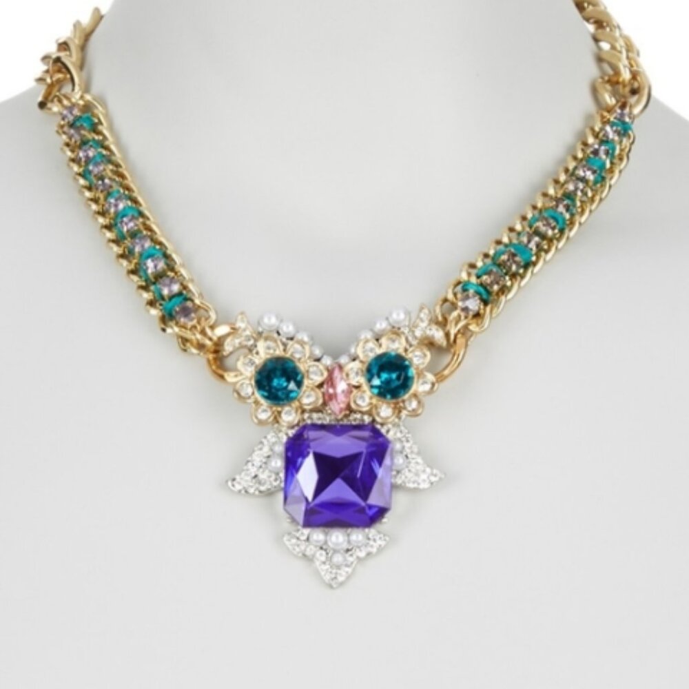Betsey Johnson OWL STATEMENT NECKLACE - Picture 2 of 5